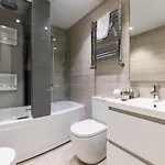 La Concha Beachview By Sweet Apartment *