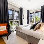 Apartment La Concha Beachview By Sweet