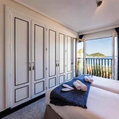 La Concha Beachview By Sweet