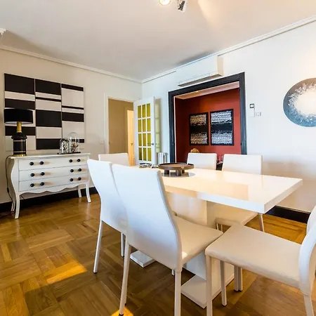 Apartmán La Concha Beachview By Sweet