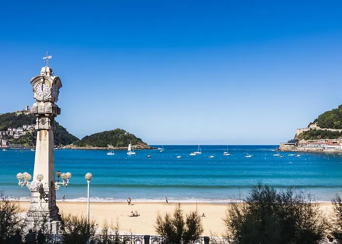 Apartment La Concha Beachview By Sweet